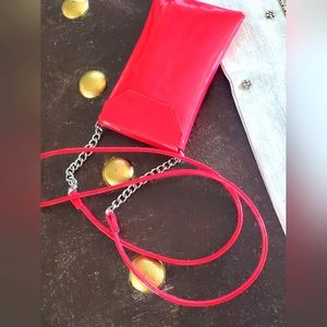 Cross body phone purse